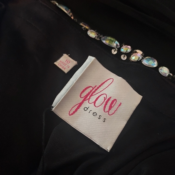 Glow Dress Gown Backless With Tie Back With Zipper On The Side Size 10 - Picture 14 of 16